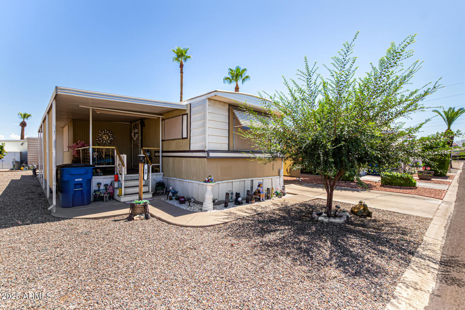 Property Photo:  2650 W Union Hills Drive 50  AZ 85027 