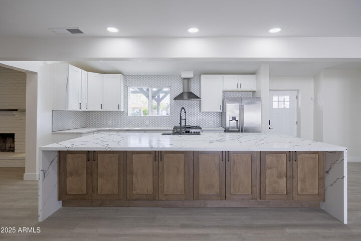 Property Photo: 4148 N Westview Drive AZ 85015