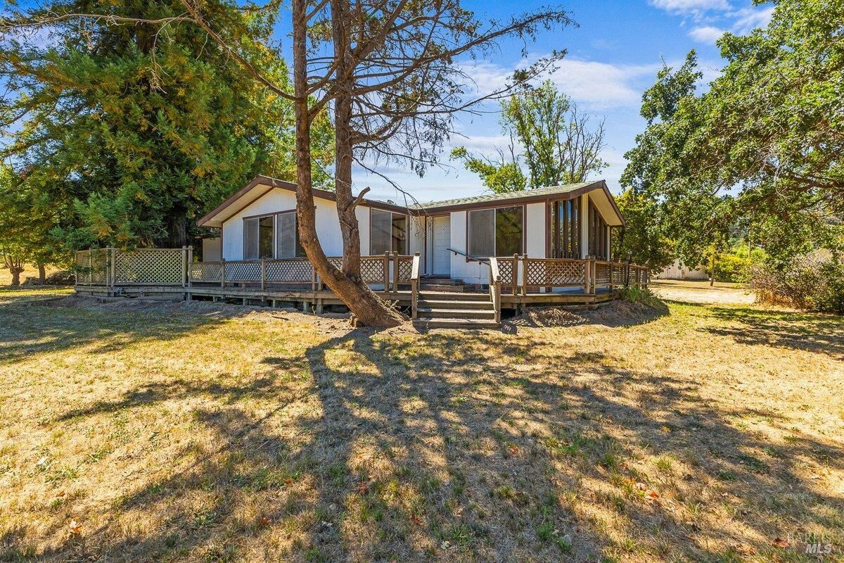 Property Photo: 300 W Railroad Avenue CA 94931