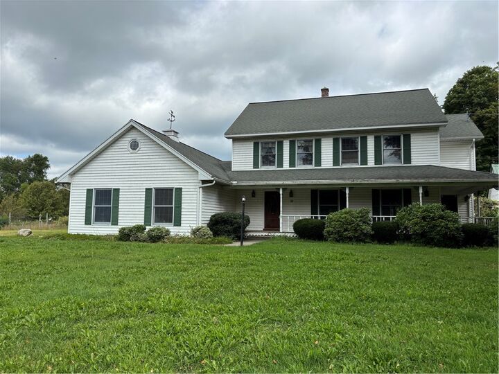 Property Photo: 10 Cemetery Lane NY 13068