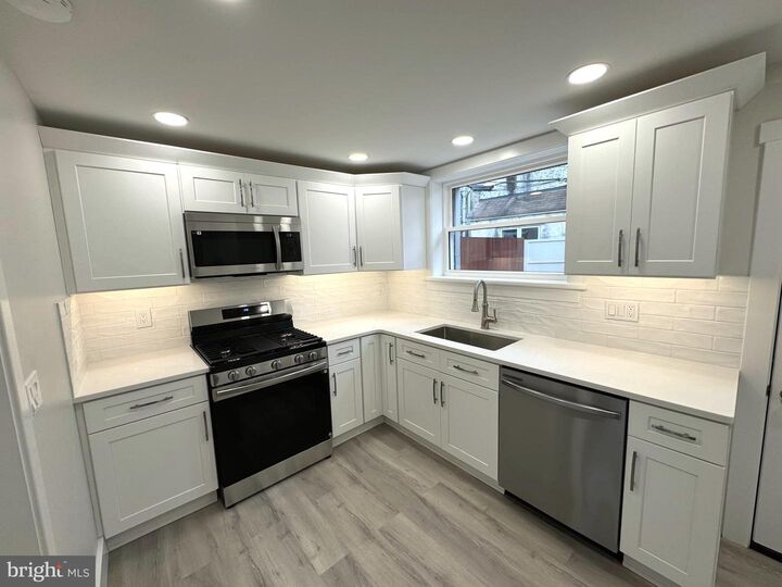 Property Photo: 926 Winton Street PA 19148