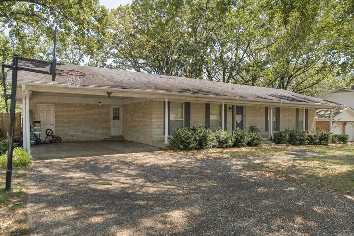 Property Photo:  3405 Bunker Hill  AR 72116 