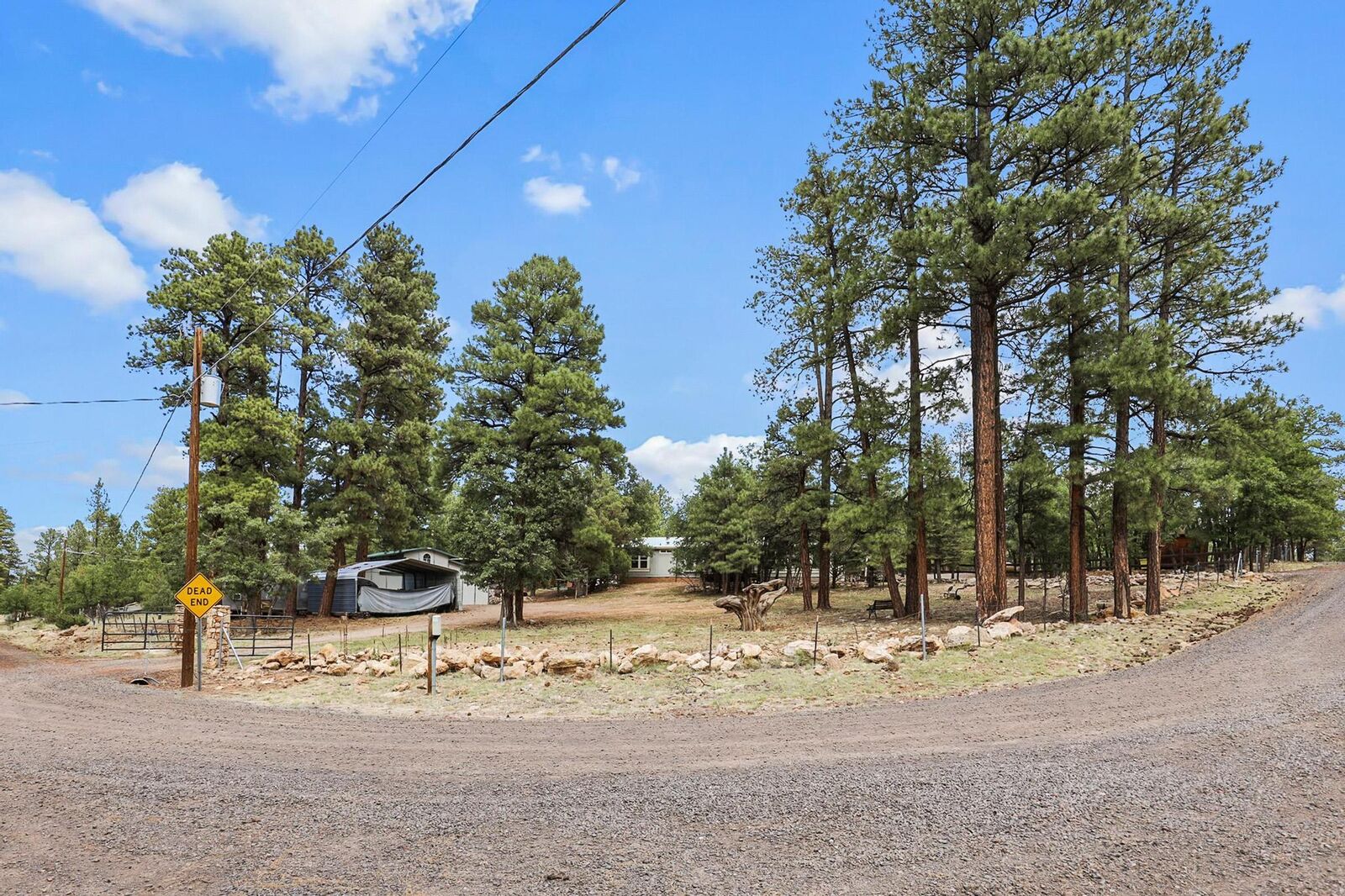 Property Photo: 1875 Short Street AZ 86024