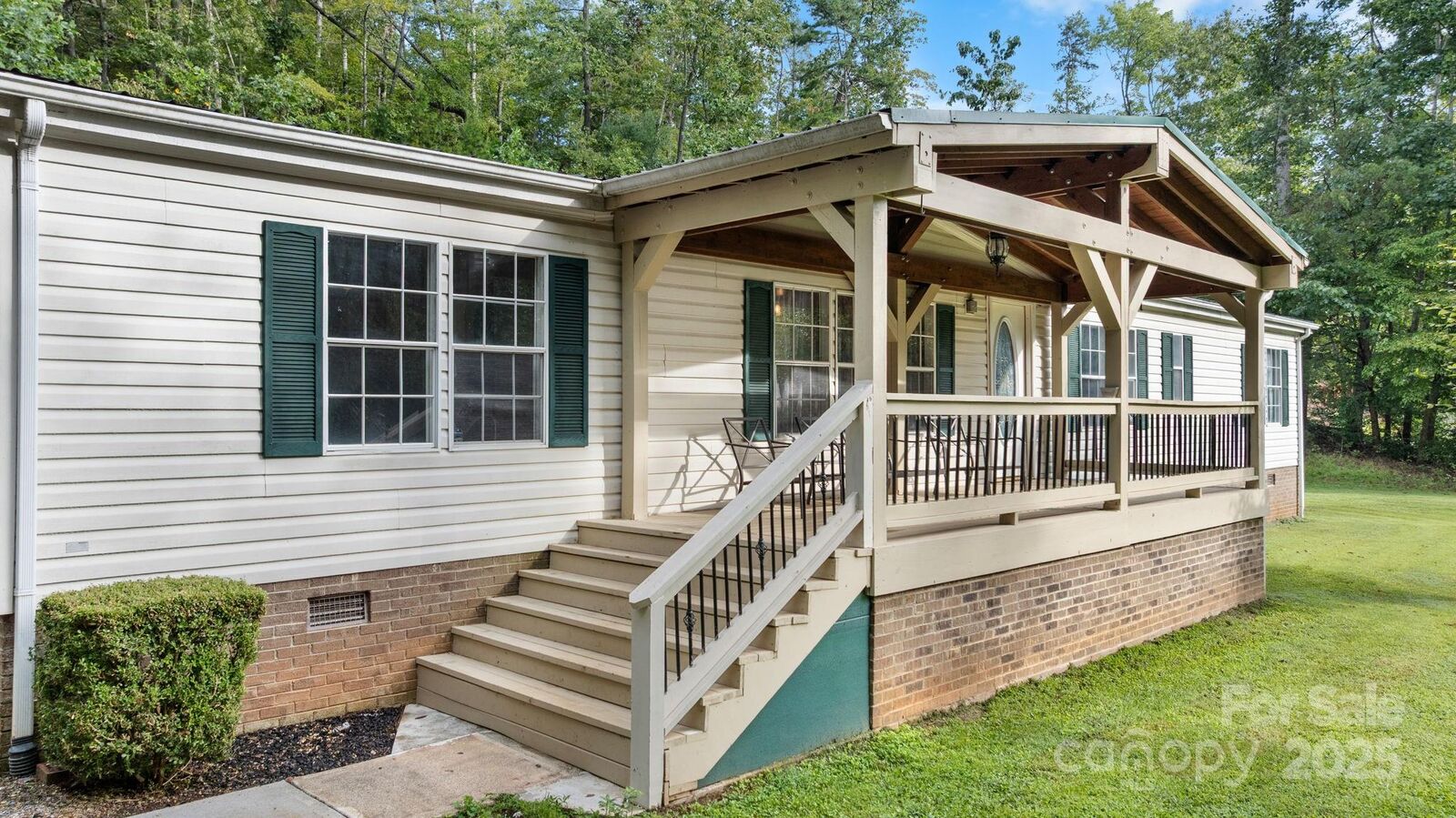 Property Photo: 181 Fisher Drive NC 28752