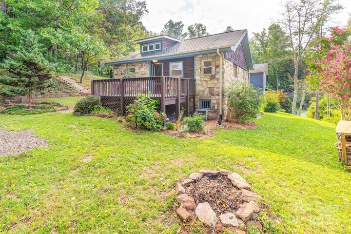 9 Koenig Way  Asheville NC 28804 photo