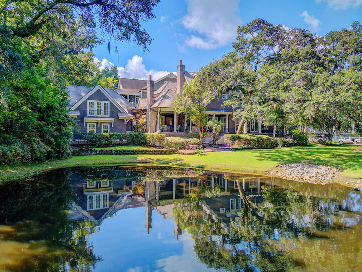 Property Photo: 290 Delahow Street SC 29492