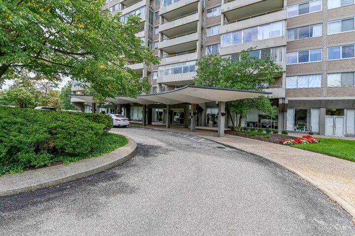 Property Photo: 2324 Madison Road OH 45208