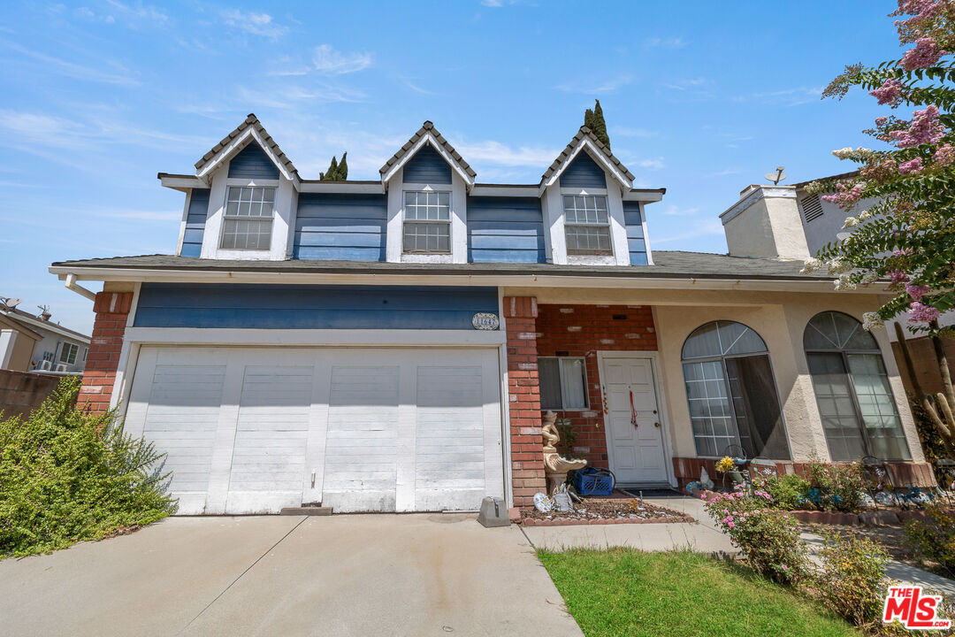 Property Photo:  11647 Remington St  CA 91342 