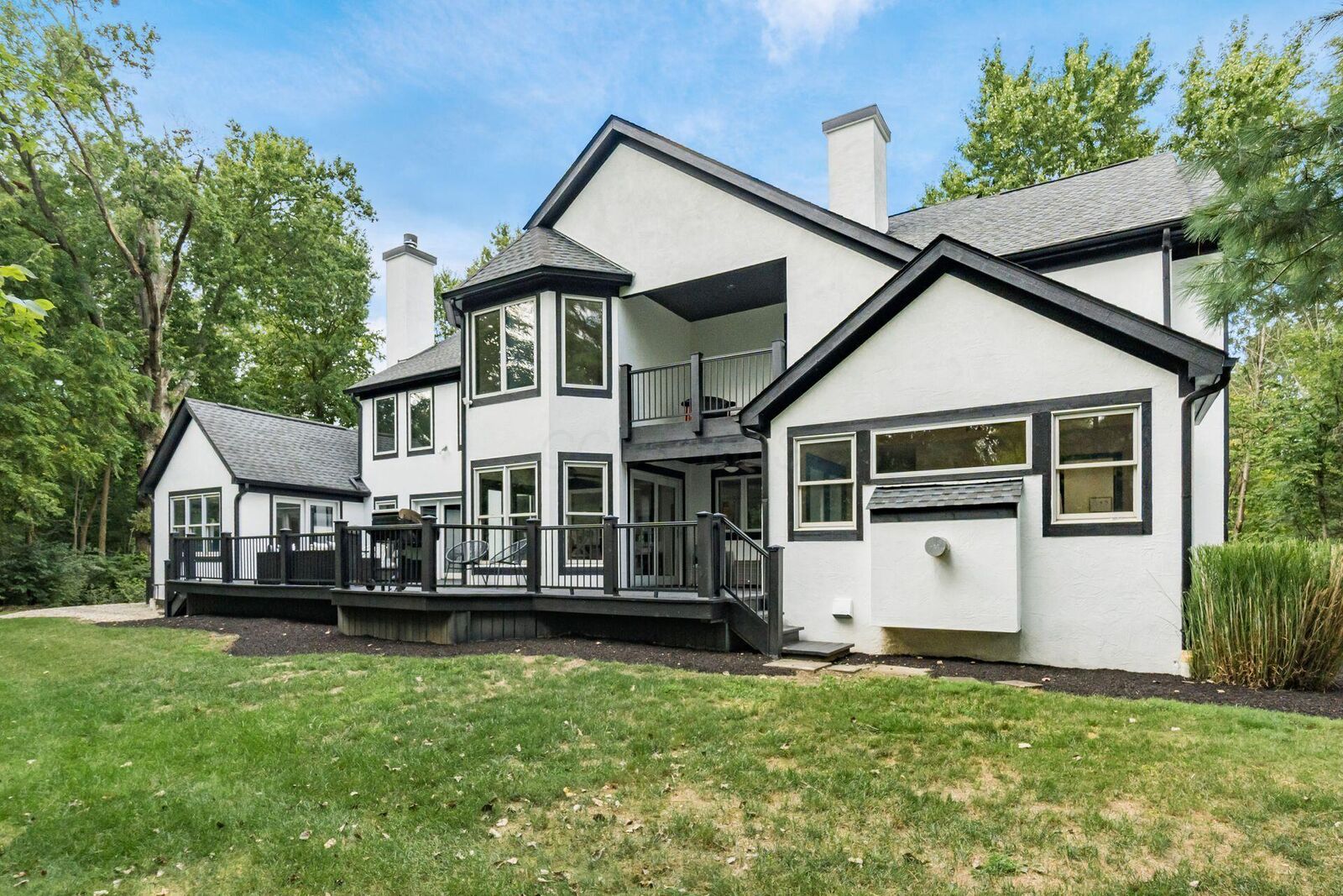 Property Photo: 9044 Esin Court OH 43065