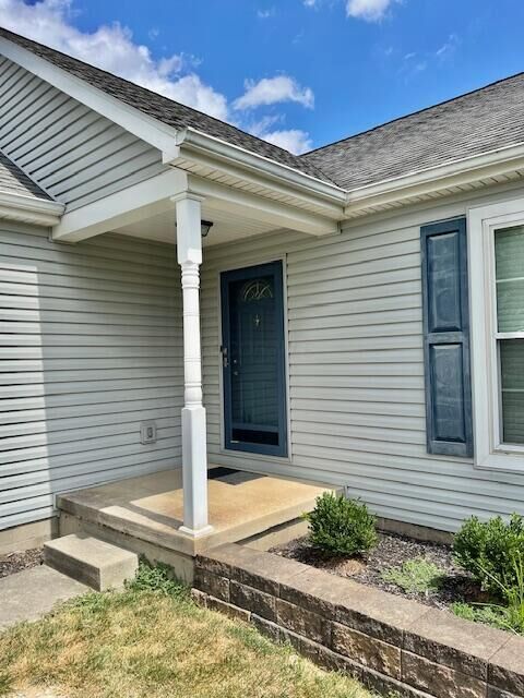 Property Photo:  1632 Bush Hill Drive  OH 43130