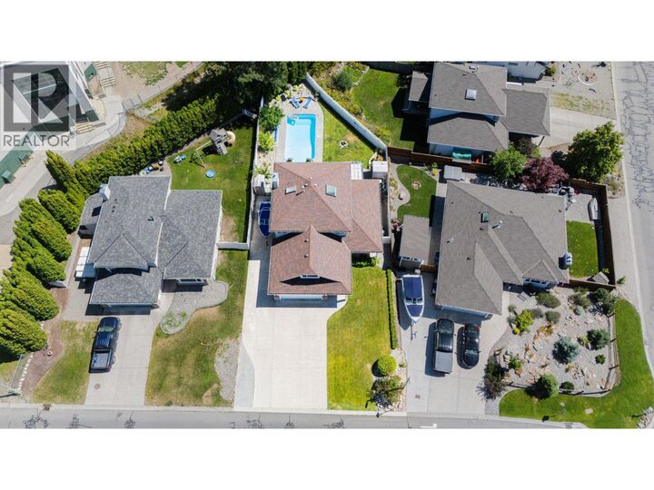 Property Photo: 2395 Shannon Ridge Drive BC V4T 1T1