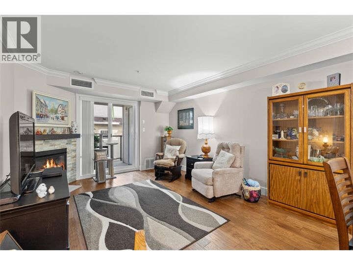 Property Photo: 330 4 Avenue Southeast 304 BC V0E 0E2