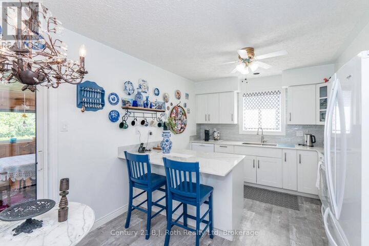 Photo de la propriété: 17 Charles Street ON L9M 2G6