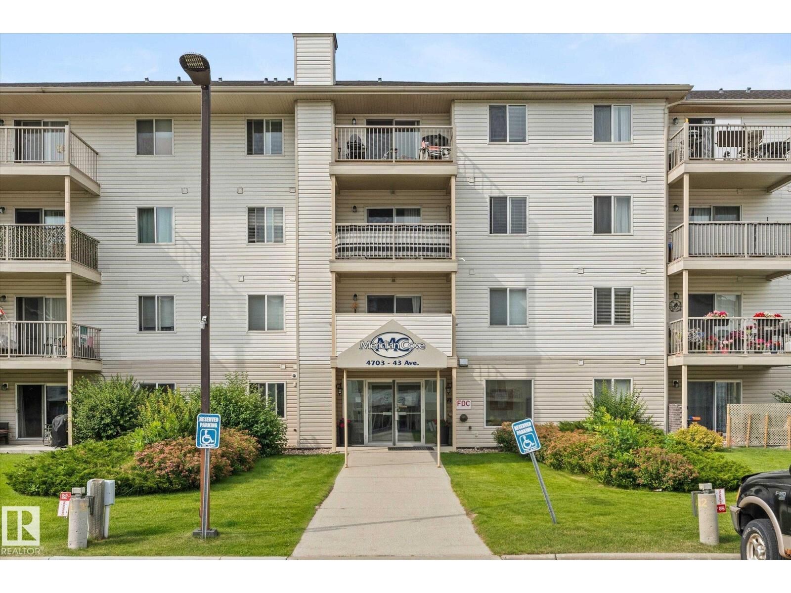 Property Photo: #305 4307 43 Av AB T7Z 2S7