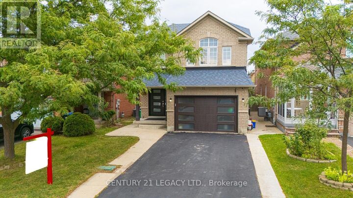 Property Photo: 21 Serenity Lane ON L6R 2T1
