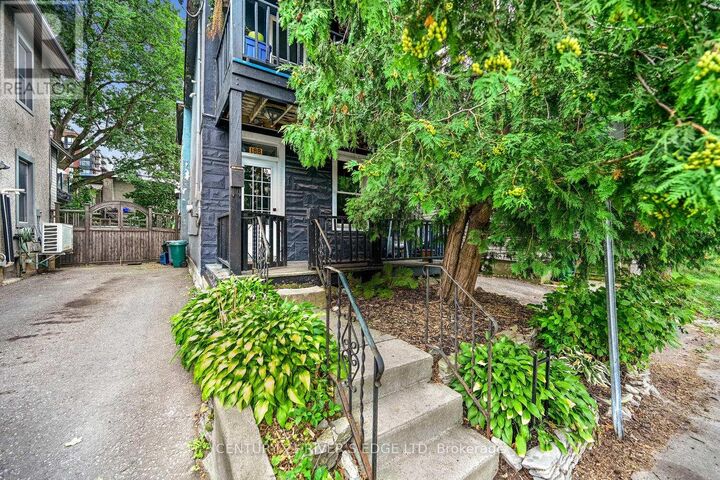 188 North Armstrong Street  Ottawa ON K1Y 4E2 photo