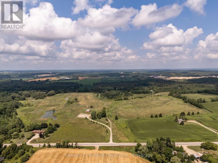 Photo de la propriété:  401345 Grey Road 4  ON N4N 3B8 