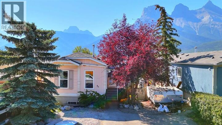 Property Photo: 46 Grotto Way AB T1W 1J9