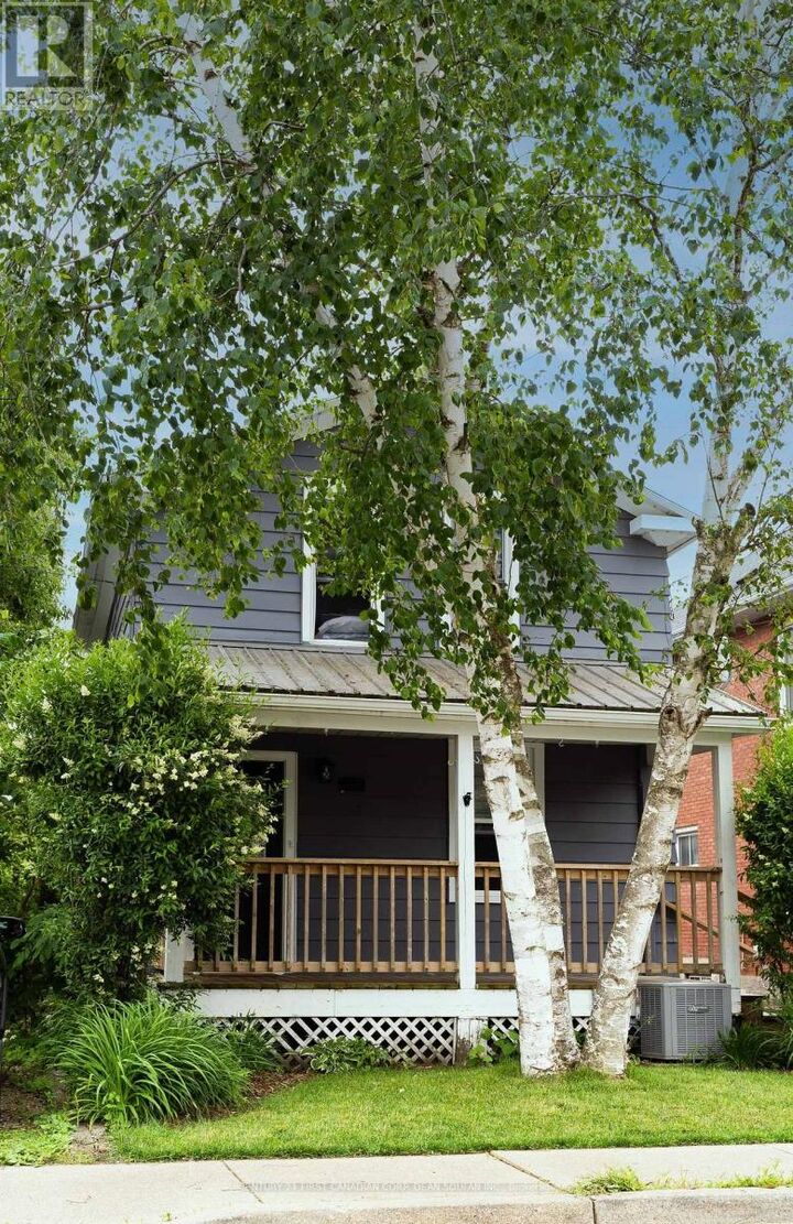 Photo de la propriété: 326 Smith Street ON N5L 1C6