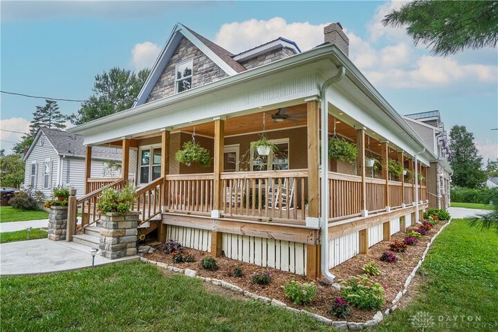 Property Photo: 4648 Belleview Avenue OH 45242