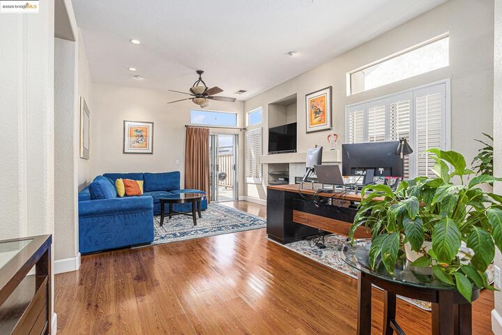 Property Photo:  1750 Laurelgrove Ln  CA 95376 