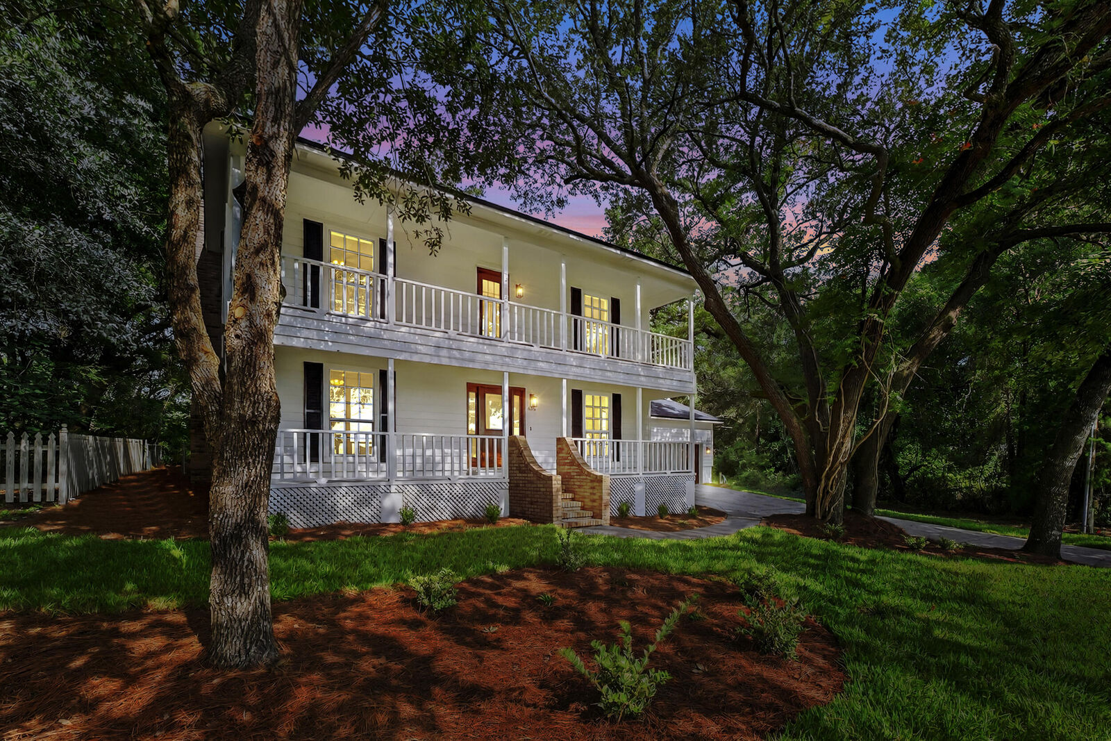 Property Photo:  606 Nelson Point Road  FL 32578 