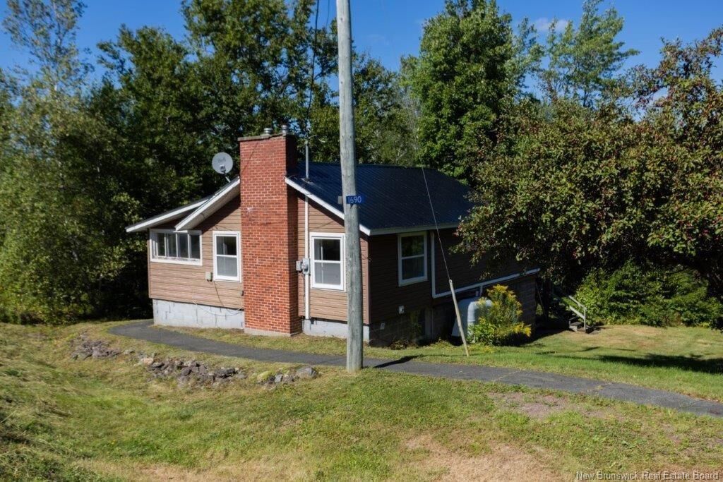 Property Photo: 1690 Route 620 NB E3A 6K9