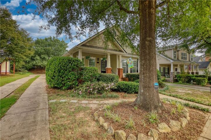 Property Photo: 35 Orchard Drive GA 30014