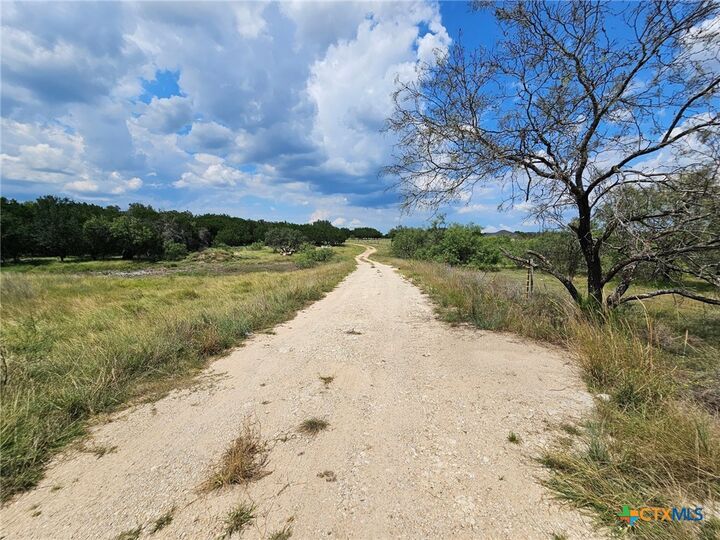 Property Photo: 3101 N Fm 116 TX 76522