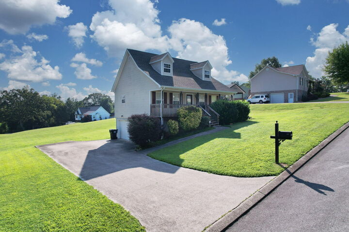 Property Photo: 123 Woods Lake Way SE TN 37323