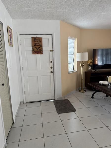 Property Photo: 3620 SW 112th Ave 1-2 FL 33165