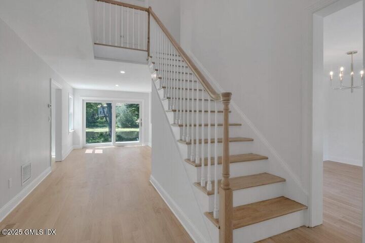 Property Photo:  141 Woodside Drive  CT 06830 