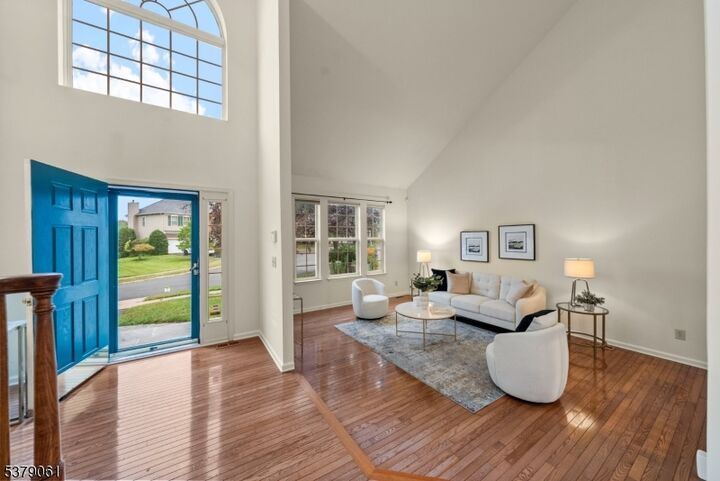 Property Photo: 2 Kirby Cir NJ 08540