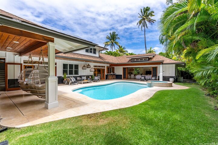 127 Mokumanu Drive  Kailua HI 96734 photo