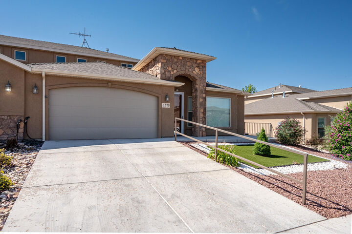 Property Photo:  1329 W 1600 S  UT 84720 