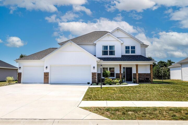 Property Photo: 17043 Hillsong Lane IN 46748