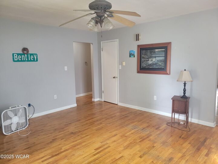 Property Photo:  523 S Simon Street  OH 45810 