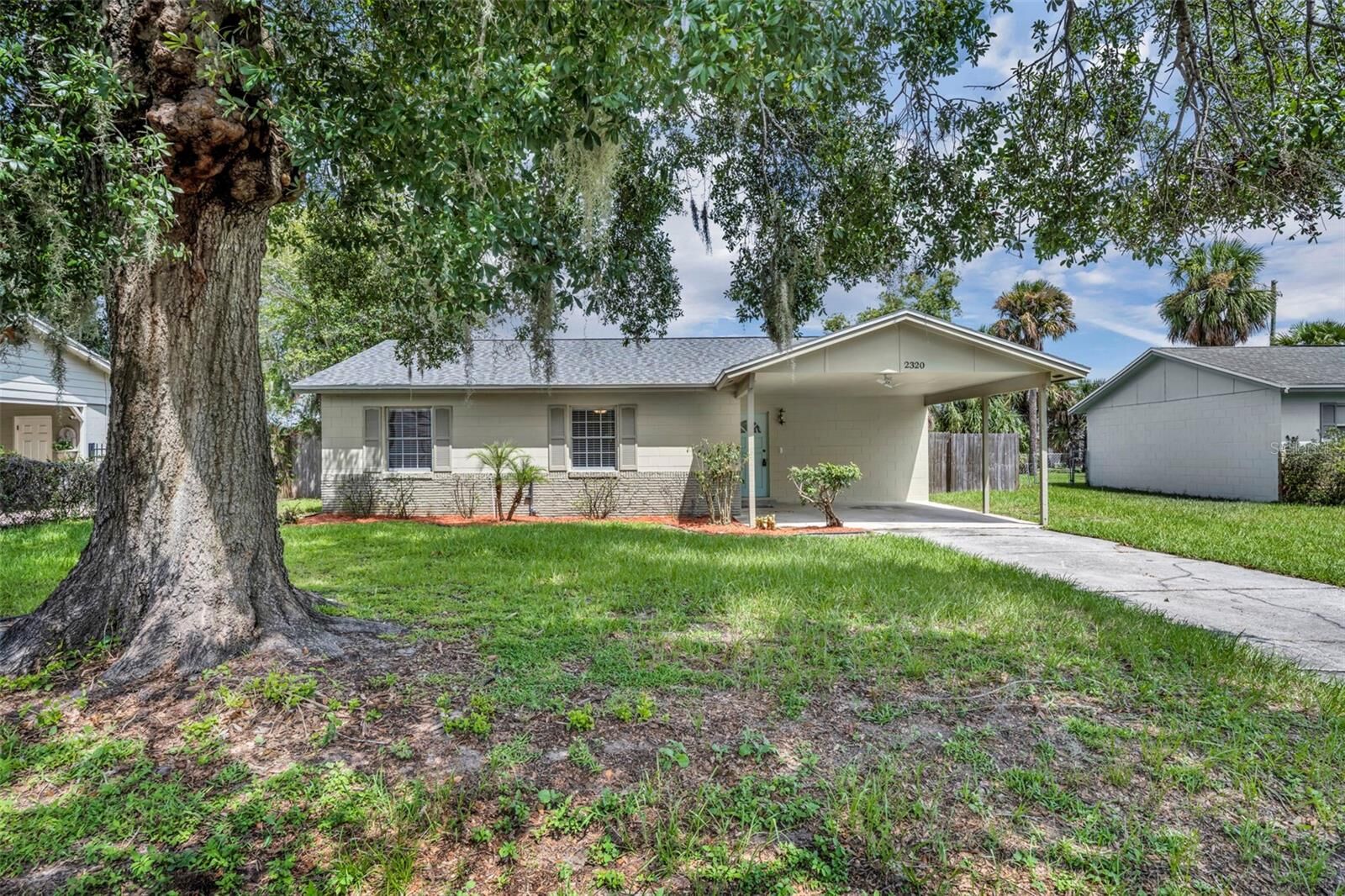 Property Photo:  2320 High Street  FL 32792 