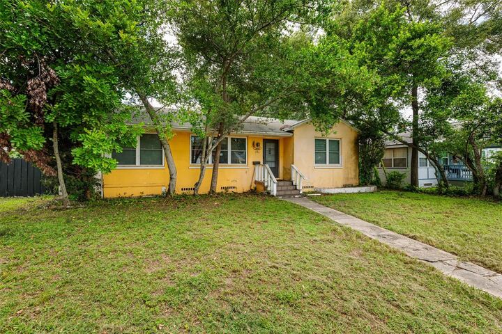 1020 15th Street N  St Petersburg FL 33705 photo
