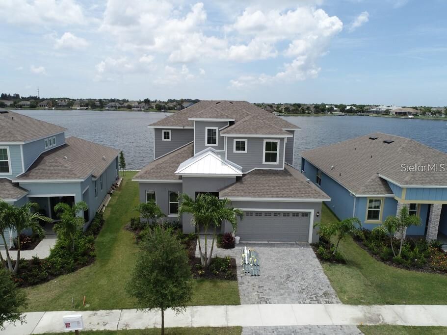 Property Photo: 5327 Wishing Arch Drive FL 33572