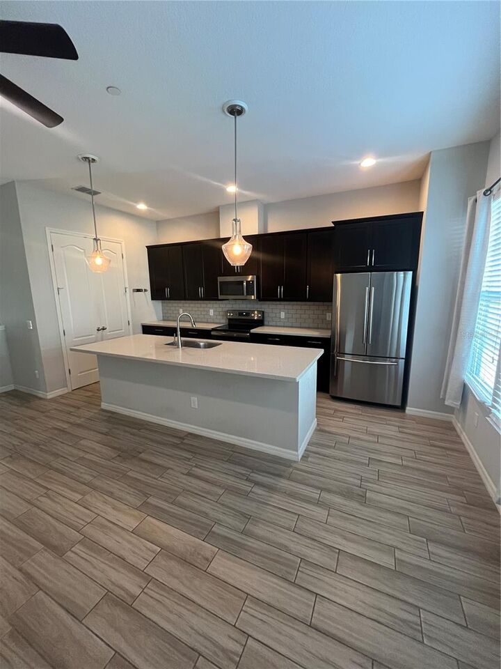 Property Photo: 861 Taramundi Drive FL 32765