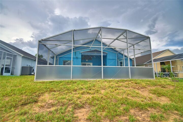 Property Photo: 316 Aylesbury Lane FL 33837