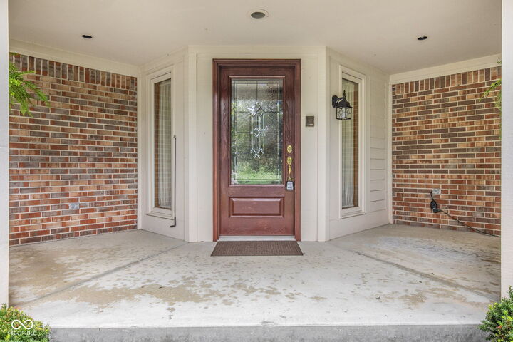 Property Photo: 447 Rodeo Drive IN 46217