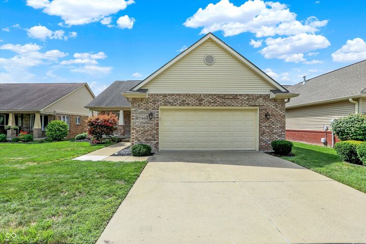 Property Photo: 6449 Peak Place IN 46214