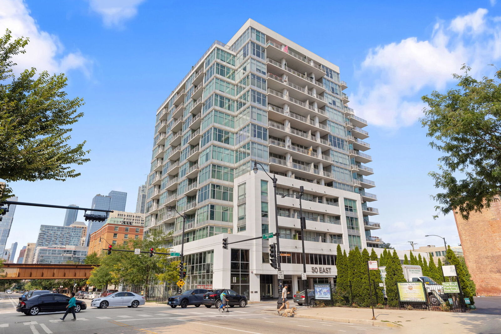 Property Photo: 50 E 16th Street 1305 IL 60616