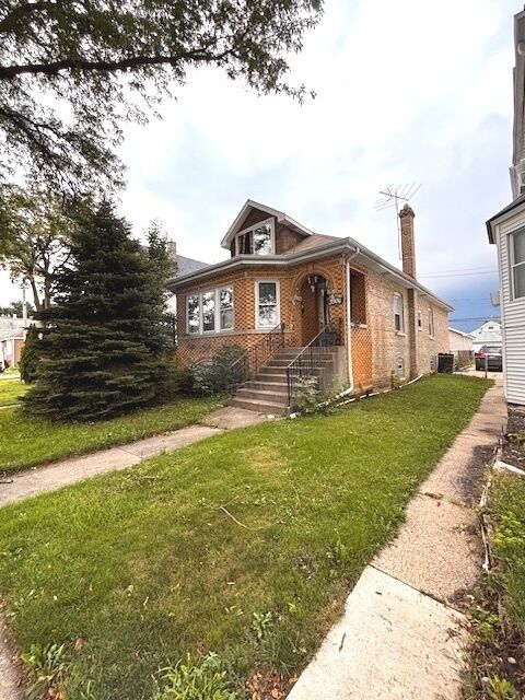 Property Photo: 3904 N Oak Park Avenue IL 60634