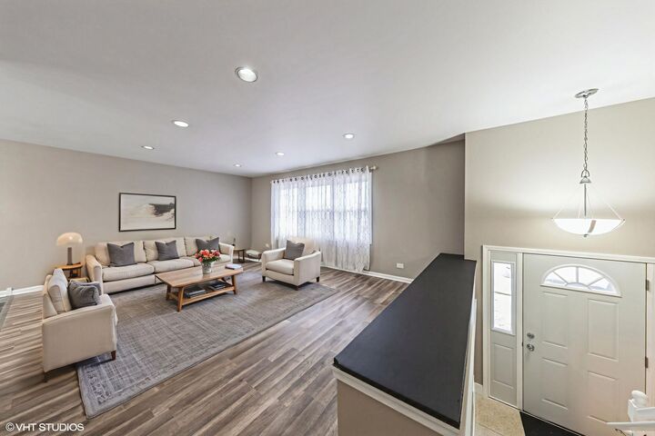 Property Photo: 15254 Ventura Street IL 60452