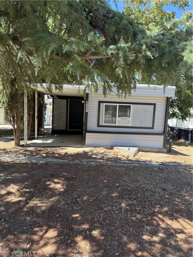 Property Photo: 4121 Balboa Street CA 93240