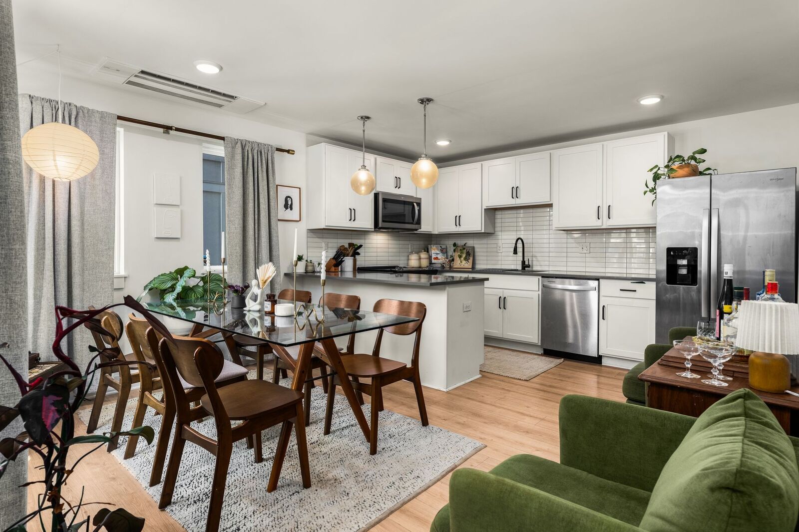 Property Photo: 102 Duke St 14 TN 37207