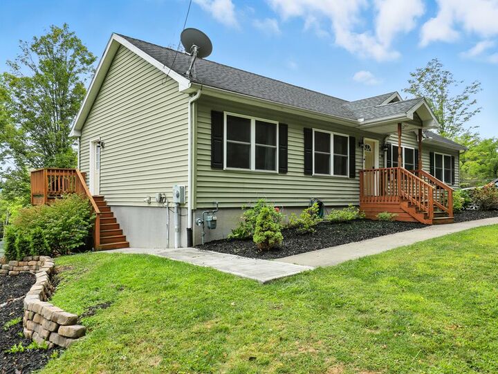 18 Lyman Ave  Waverly NY 14892 photo